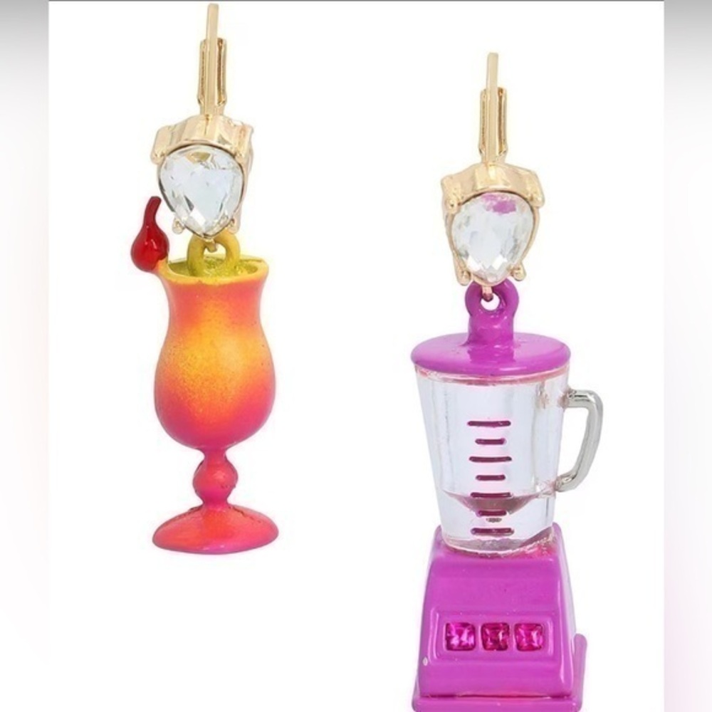 BETSEY JOHNSON Pink Multi Blender Drink Mismatched Earrings
